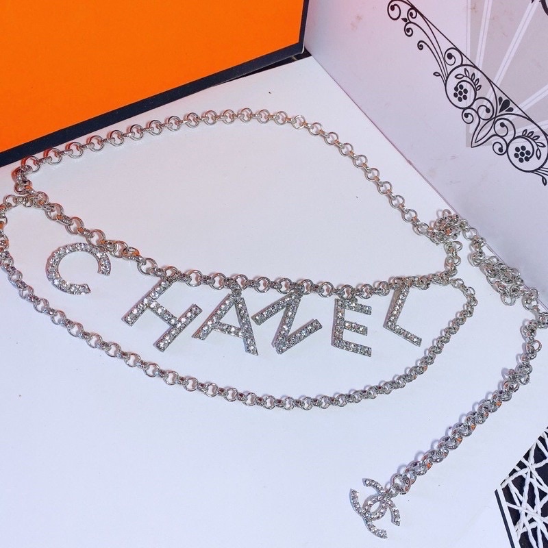 Đai xích C H A NE N L Ngọc trinh. đai xích hàng víp