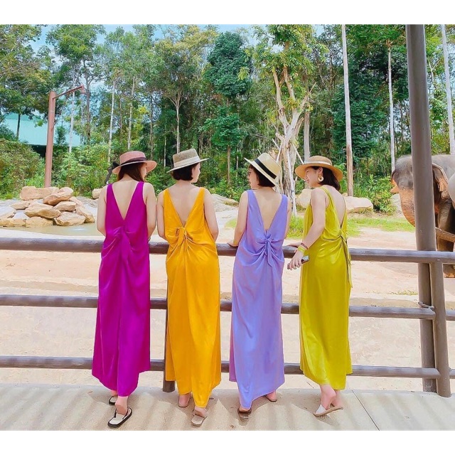 MAXI SUÔNG ĐŨI NƠ LƯNG