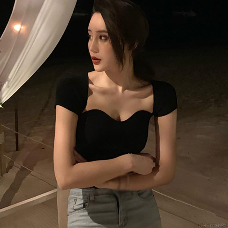 Áo kiểu dệt kim tay ngắn cổ vuông phong cách Hàn Quốc quyến rũ trẻ trung cho nữ | BigBuy360 - bigbuy360.vn