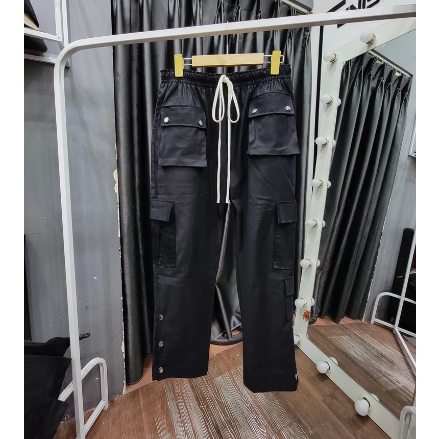 Quần Button Cargo Pant kaki cực ngầu ( túi hộp &amp; 3 cúc bấm ) kiểu dáng Streetwear