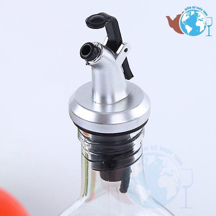 Nút chiết rót dùng cho chai đựng dầu ăn,nước mắ, nước tương tiện dụng