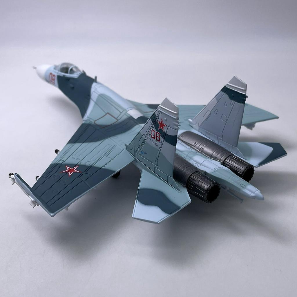 Mô hình máy bay chiến đấu Sukhoi Su-27 Tỉ Lệ 1: 100 với thiết kế sáng tạo