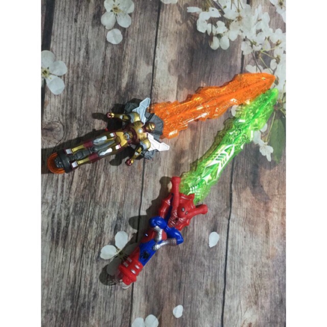 Kiếm nhựa pin có nhạc phát sáng