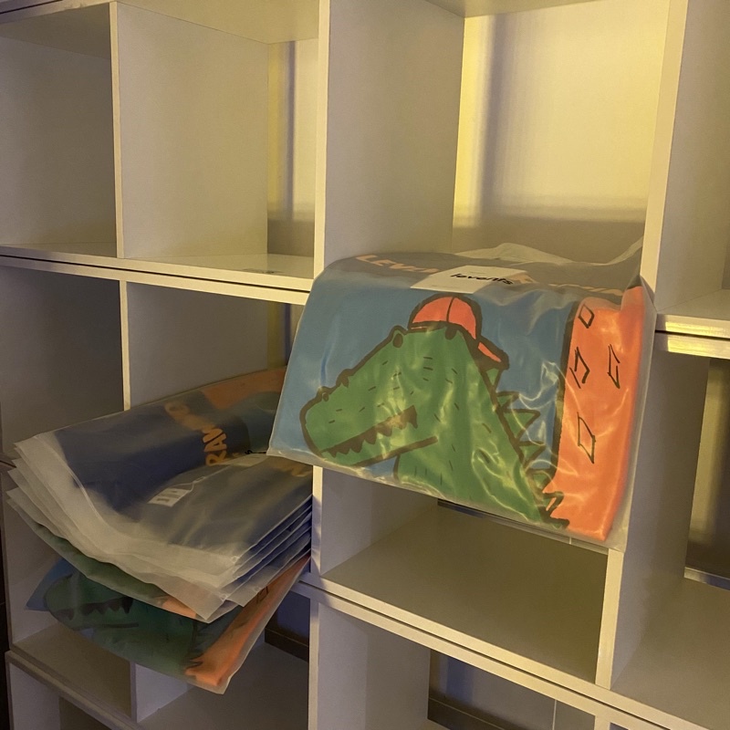 Áo Thun Cá Sấu LEVENTS® FUNNY CROCODILE TEE ♥  dx.resell 🐊 Tặng Kèm Túi Tote Hoặc Túi Giấy Khi Mua Từ 2SP