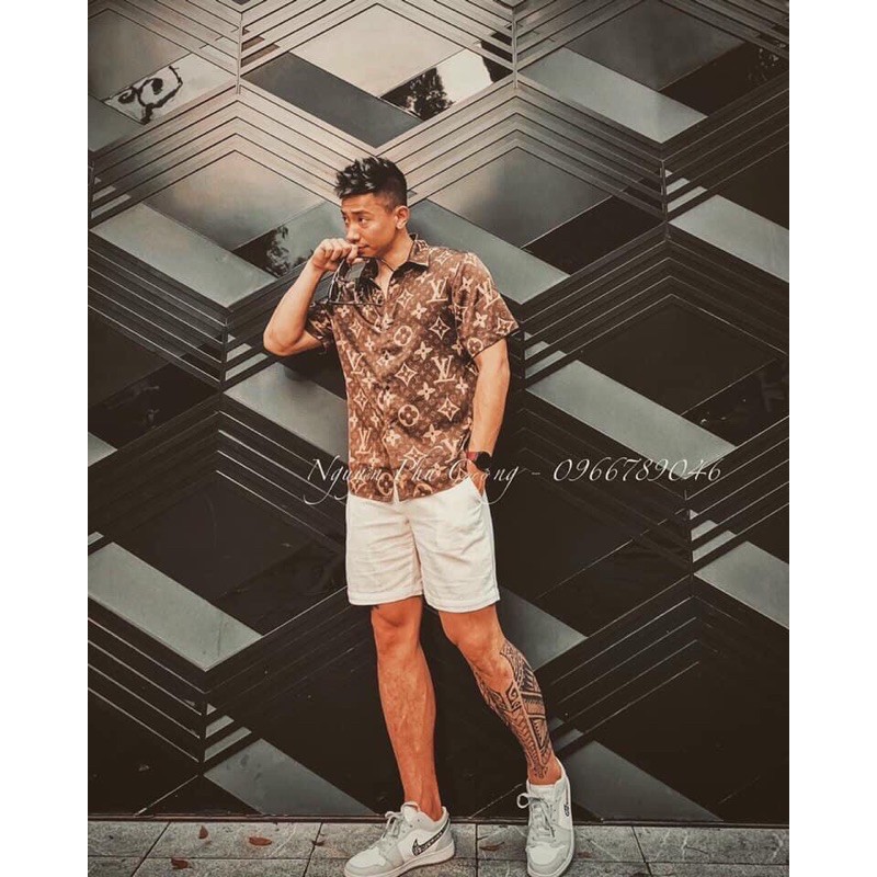 ⚡️ 𝐋𝐈𝐌𝐈𝐓𝐄𝐃 ⚡️Sơ Mi Nam - Sơ Mi cộc Lv hoạ tiết vân hoa nâu new