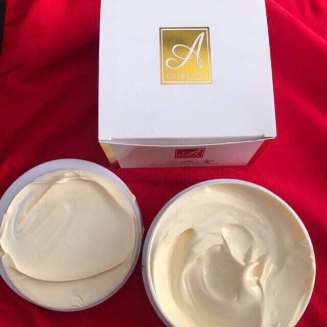 Kem mềm trắng da