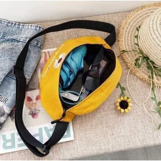 Túi đeo chéo hoa cúc bao đẹp