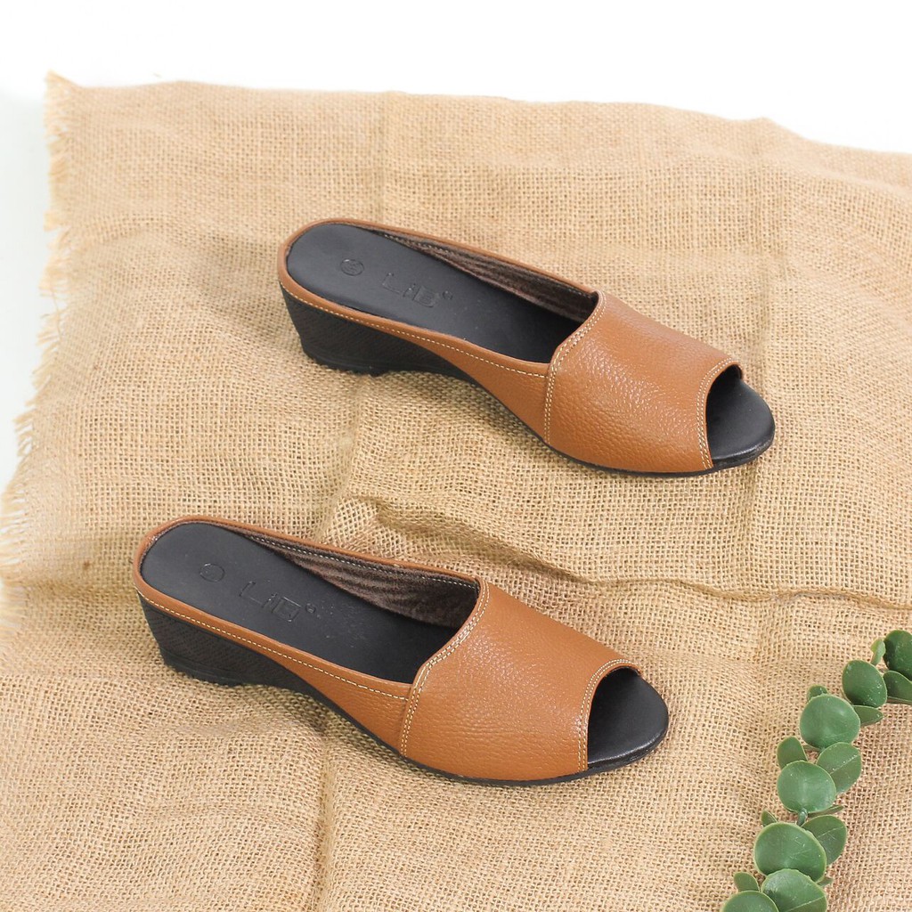 Dép Đế Xuồng 4cm Da Thật 4035 giá cạnh tranh