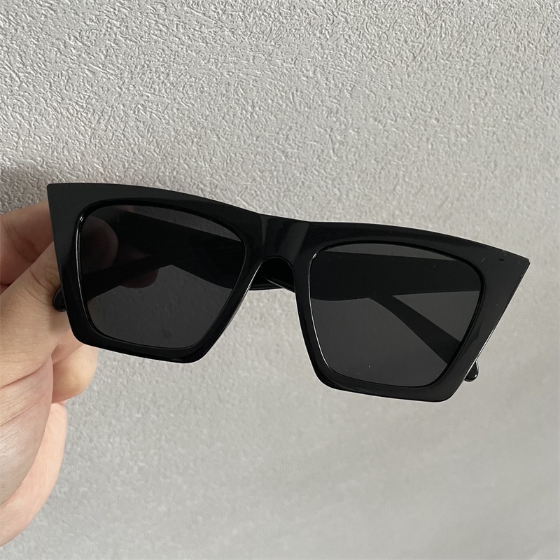 Kính Mát Mắt Mèo Thời Trang Cho Nam Và Nữ