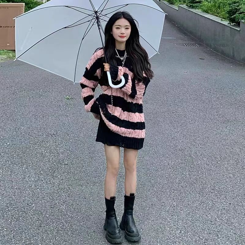 Áo Sweater Họa Tiết Kẻ Sọc Màu Hồng Thời Trang 2022 Cho Nữ