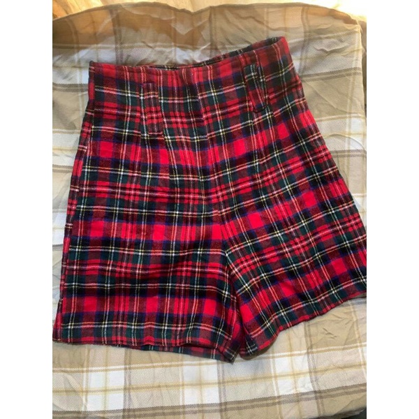 Quần dạ kẻ đỏ sz m