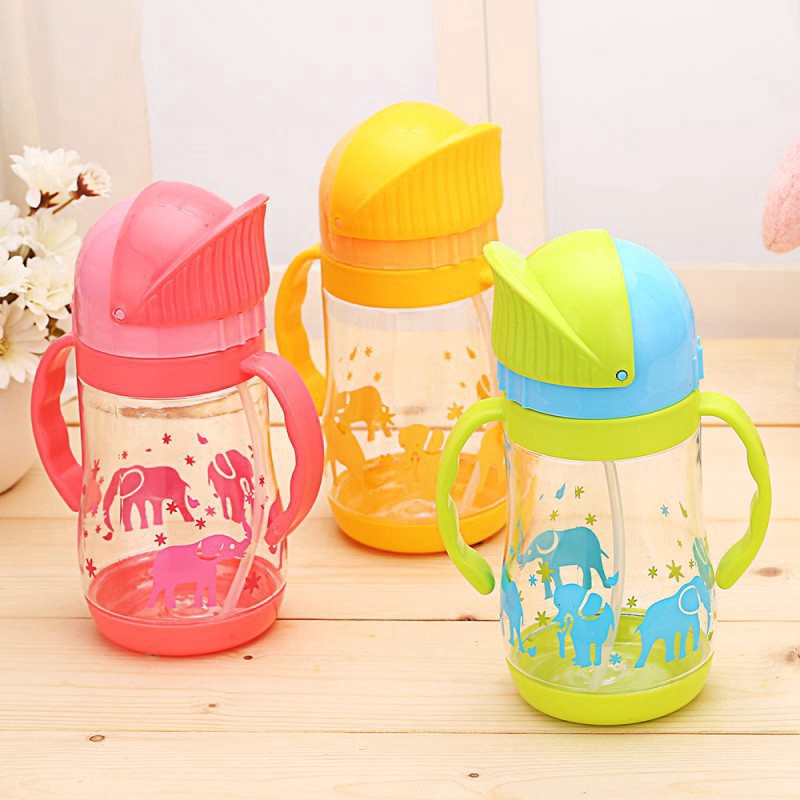 Bình Uống Nước Hoạ Tiết Hoạt Hình Cho Bé