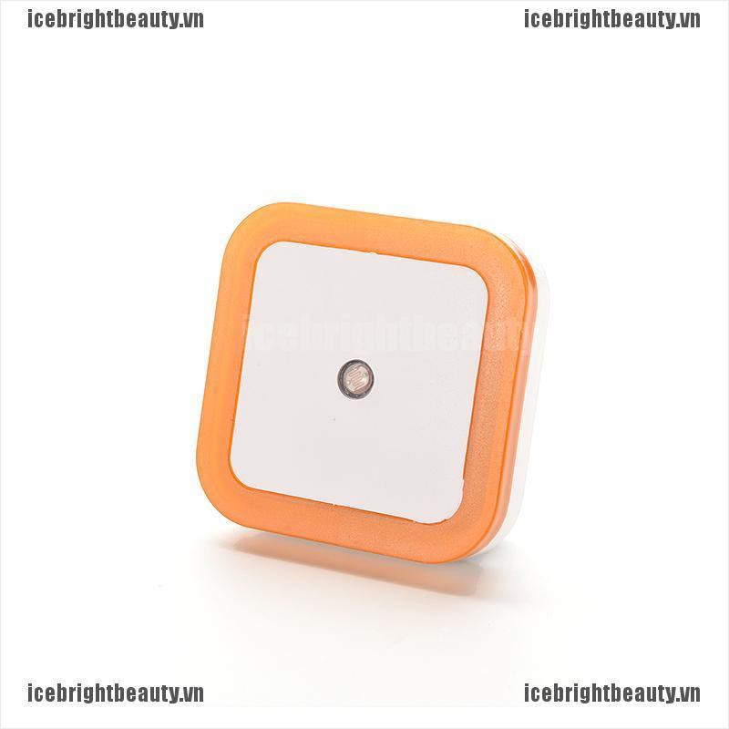 Đèn led cảm biến ánh sáng tự động tùy chọn màu sắc
