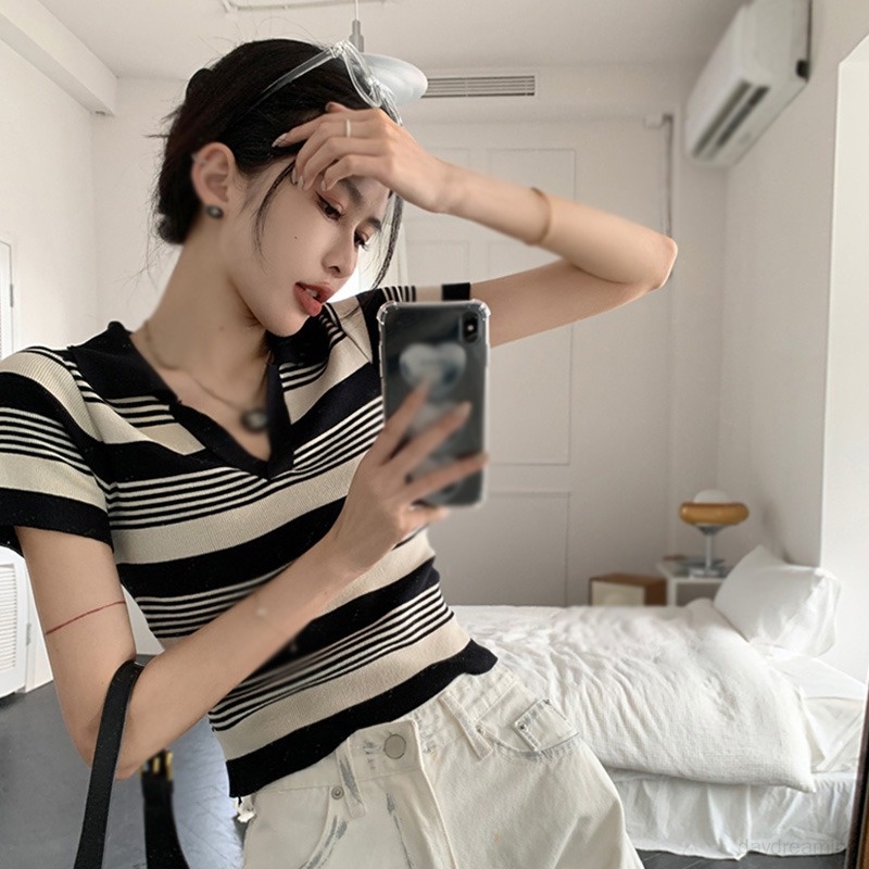 Áo Croptop Dệt Kim Cổ Bẻ Dáng Ôm Thời Trang Retro Cho Nữ