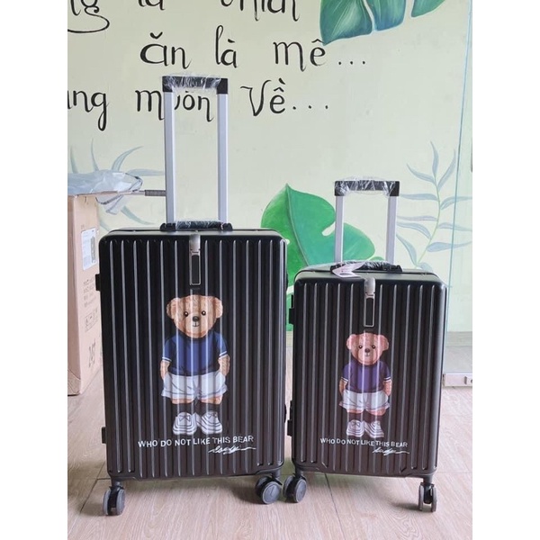 VALI 🐻 TTWN BEAR 🐻 size 20 & 24