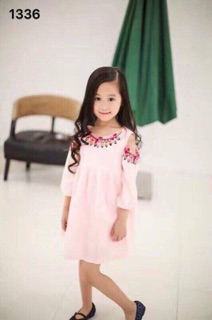 (còn sz 100, 120) Váy hở vai thổ cẩm