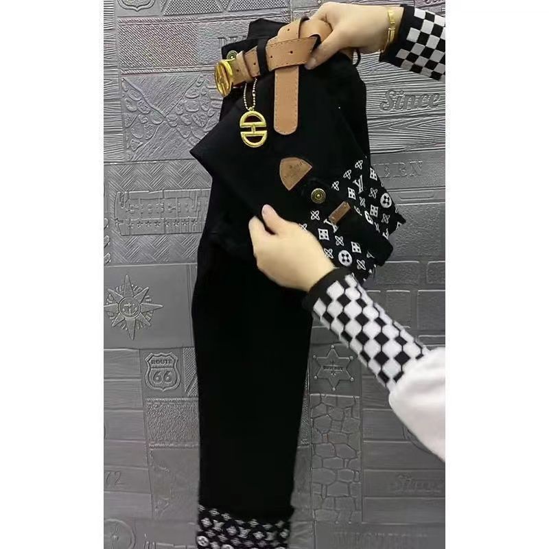 Quần jean ống rộng co giãn lưng cao thêu chân cho phụ nữ vào mùa xuân 2022