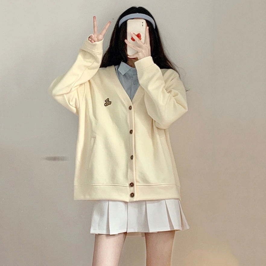 Áo khoác cardigan cổ chữ V thêu hình chú gấu phong cách Nhật cổ điển duyên dáng dành cho nữ