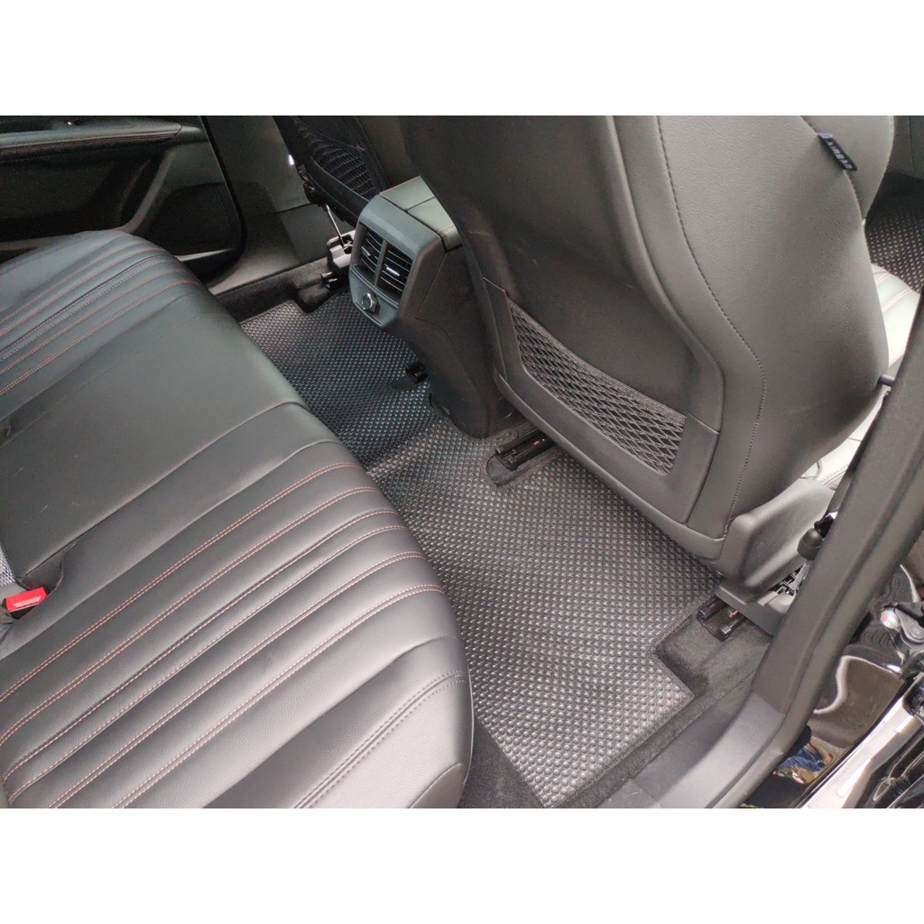 Thảm Lót Sàn Ô Tô KATA Cao Cấp Cho Xe Peugeot 3008  - Không mùi, Không ẩm mốc, Dễ dàng vệ sinh