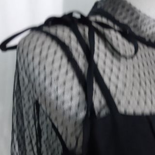 Đầm coton đen phối lưới