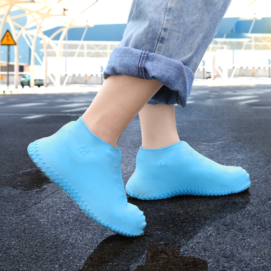 Bọc giày đi mưa bằng silicon chống trượt bảo vệ giày