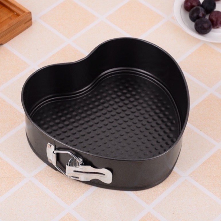 Khuôn trái tim đế rời có khoá/ Khuôn spring form hình tim 24cm