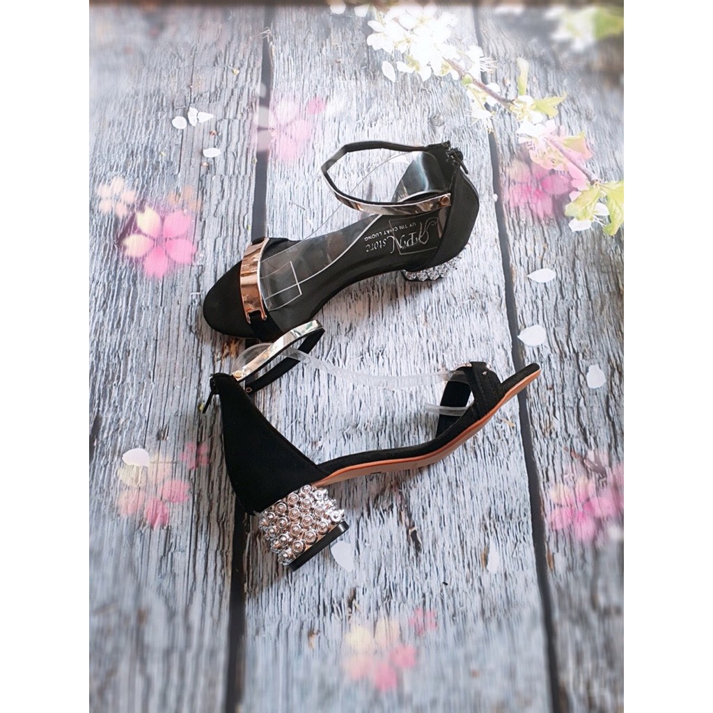 Giày sandal cao gót 4p sơn bạc gai quai bản đồng TT022