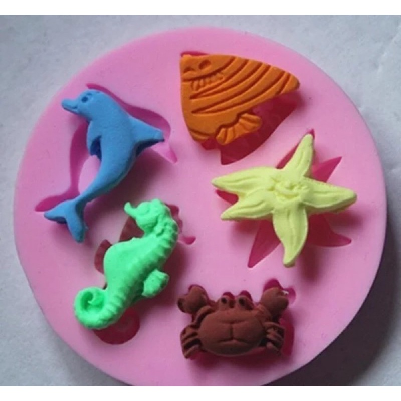 Tấm silicon cá ngựa + cua 3D làm fondant, trang trí bánh trung thu hiện đại