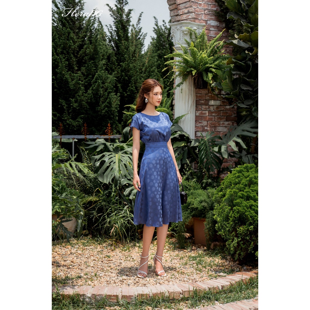 Đầm xòe tay chờm họa tiết châm bi HeraDG - SDPBA006-S