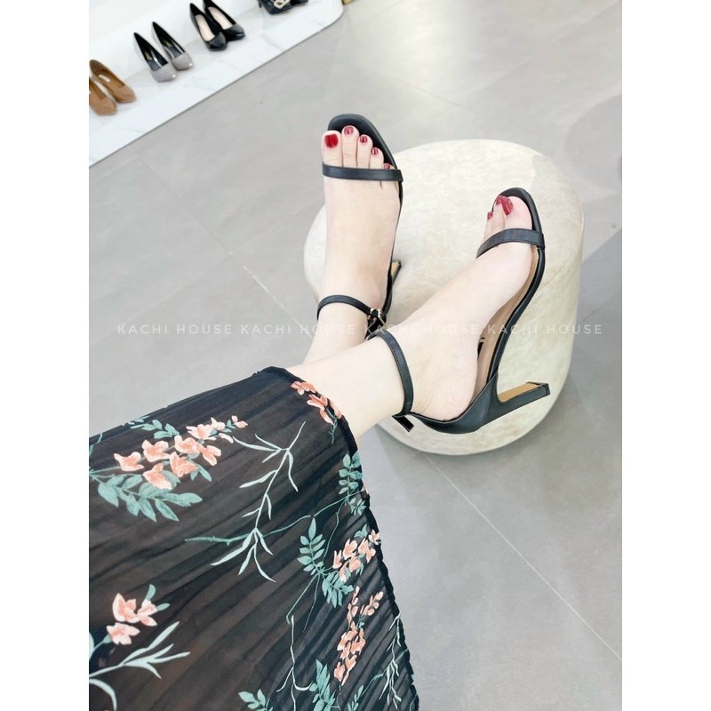 sandal đế dẹt bít gót 7P