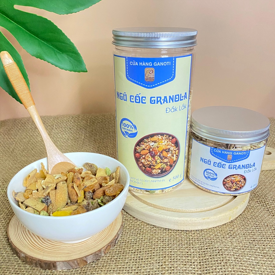 Granola ăn kiêng, hạt dinh dưỡng granola 500g GANOTI truyền thống mix 50% 7 loại hạt
