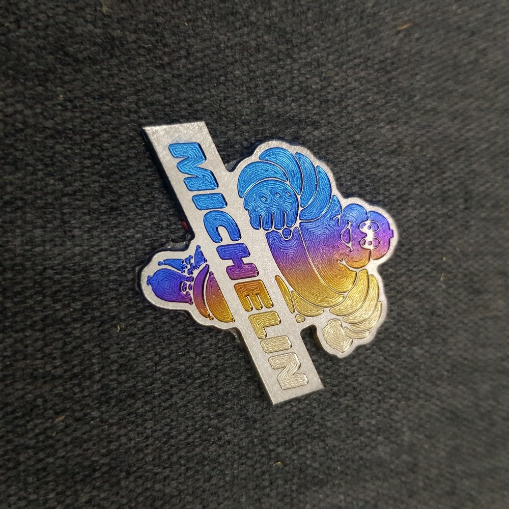 Tem dán xe máy, tem TITANNIUM TRANG TRÍ XE LOGO HOẠT HÌNH SIÊU CUTE