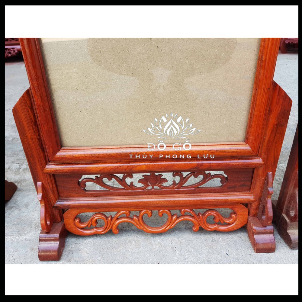 Khung ảnh thờ đơn hoa lá tây - gỗ hương khung hình 1 ảnh thờ 5 cỡ ảnh 18x24/21x31/25x35/26x39/30x40