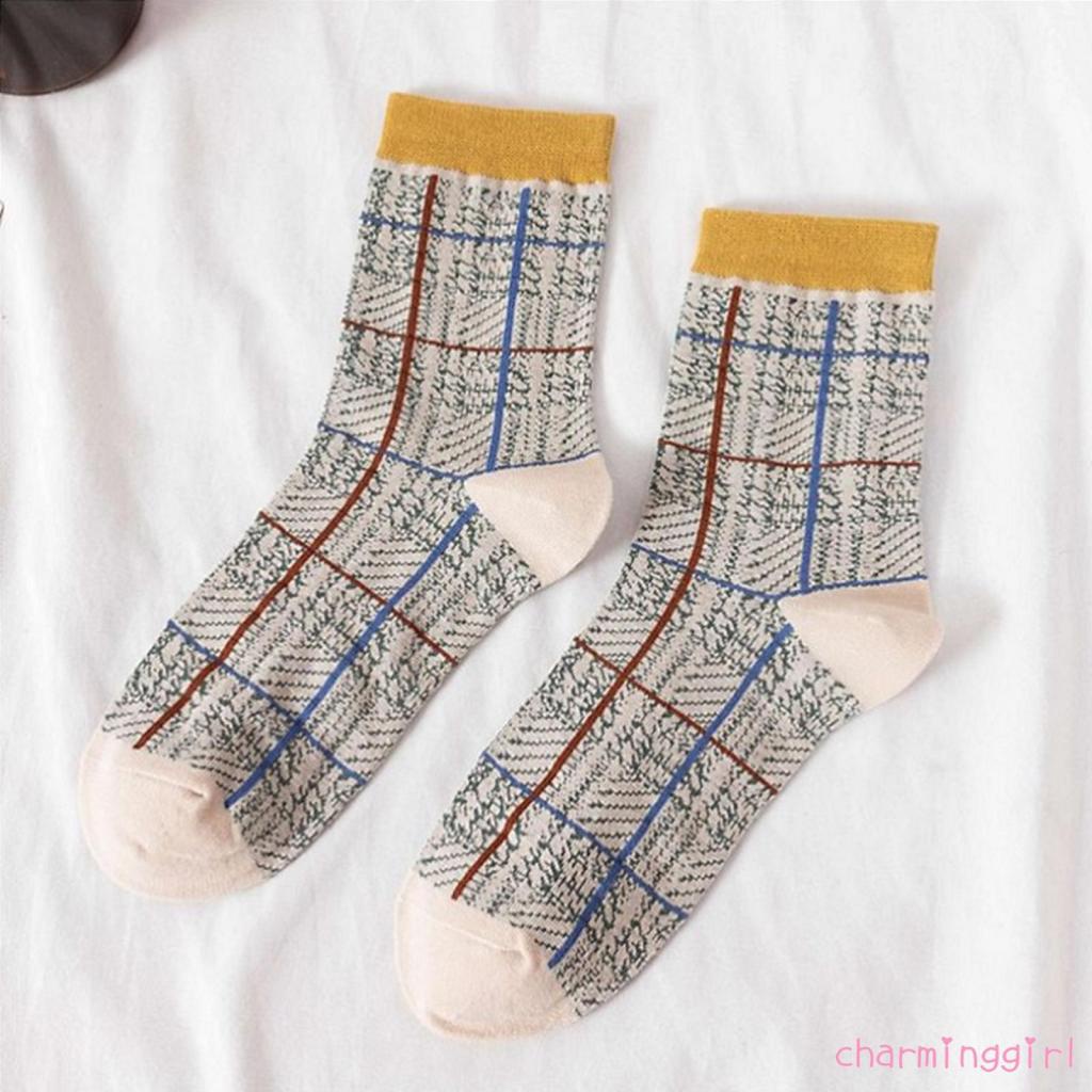 Đôi vớ dày họa tiết hoạt hình thời trang thu đông cho nữ