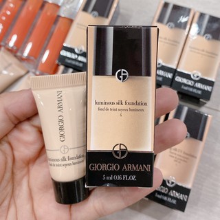 Kem nền Giorgio Armani Luminous Silk Foundation 5ml
