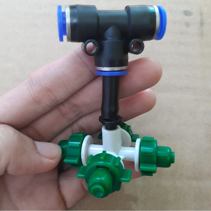 Béc phun sương tưới lan 4 cửa kèm T gài nhanh dây 8mm (màu xanh)