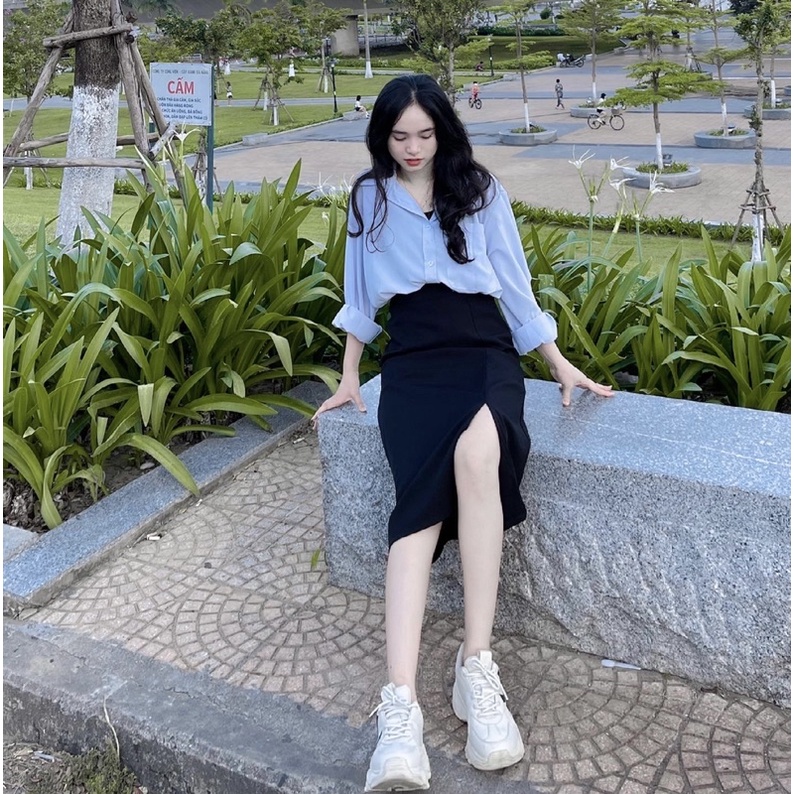 CHÂN VÁY ĐEN XẺ TÀ BÊN + ÁO SƠ MI XANH TAY DÀI ( ảnh shop tự chụp 100%)