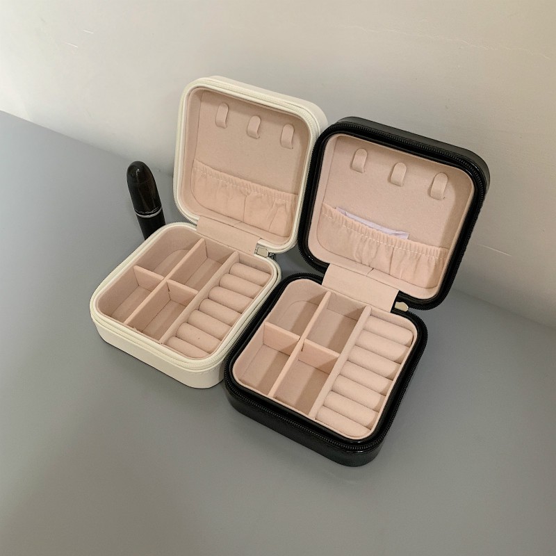 Hộp Đựng Trang Sức Thiết Kế Đơn Giản Xinh Xắn