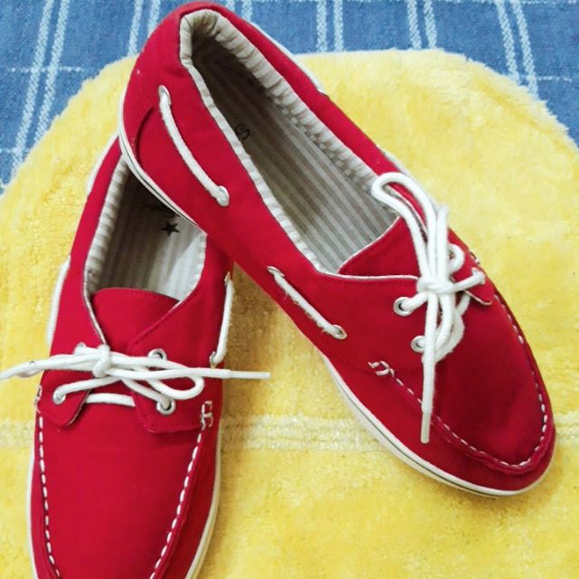 Giày thể thao nam 2hand!