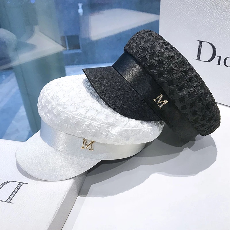 Mũ beret xếp ly in chữ M phong cách Anh Quốc cổ điển thời trang cho nữ