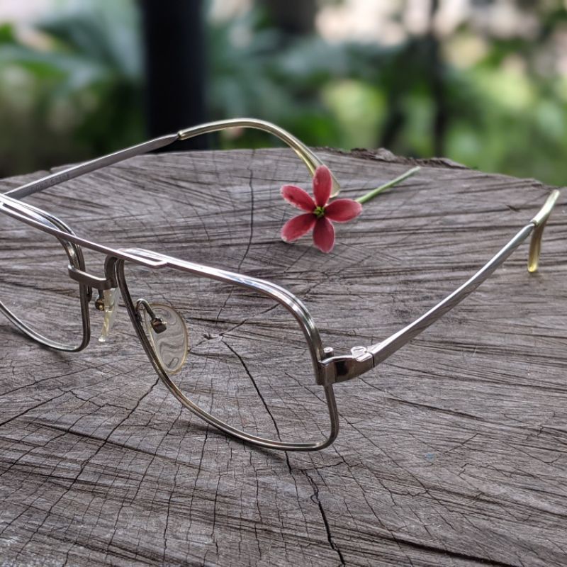 Gọng kính nội địa Nhật thương hiệu Hoya