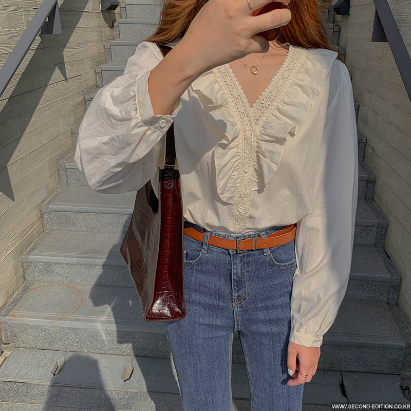 Áo sơ mi dài tay cổ V phong cách Hàn Quốc nữ tính dịu dàng