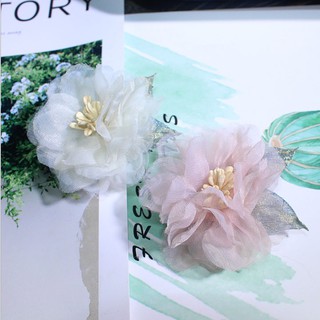 Cài áo hoa vải voan