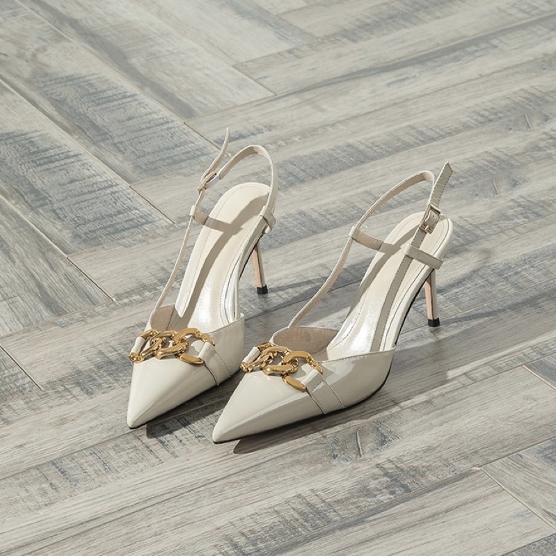 Giày cao gót mũi nhọn