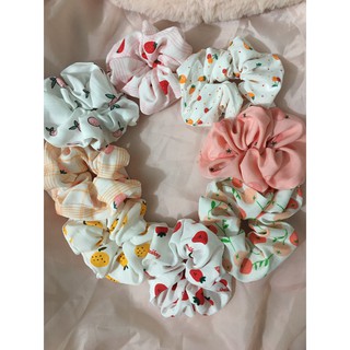 Buộc tóc scrunchies