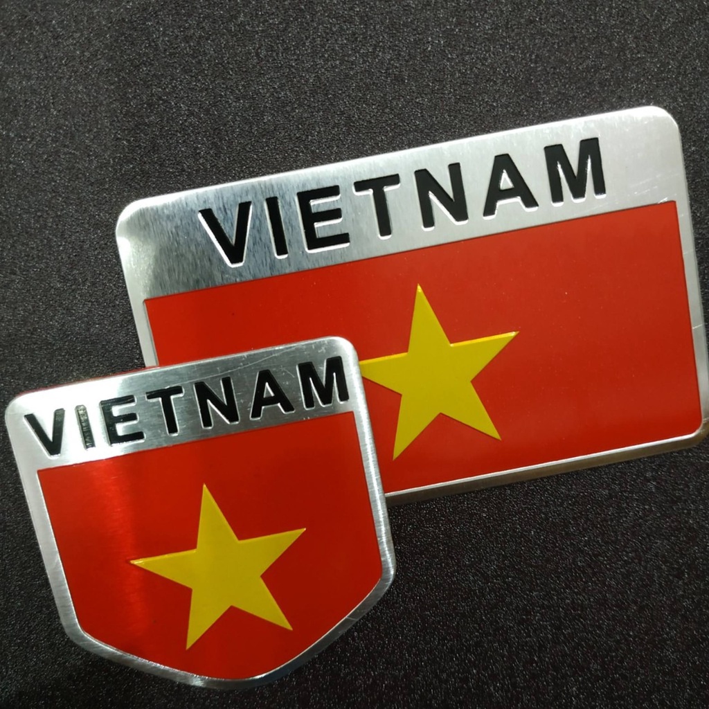 Combo 2 chiếc tem nhôm trang trí CTFAST in hình cờ Việt Nam
