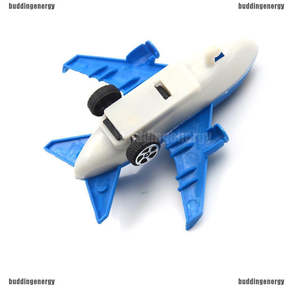 Mô hình máy bay đồ chơi thiết kế độc đáo cho bé