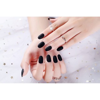 24 chiếc móng giả màu đen để trang trí trong làm móng