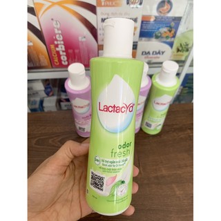 Dung dịch vệ sinh Lactacyd (chai lớn 250ml)