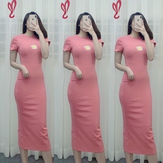 Đầm thun ôm body thêu hoa cúc